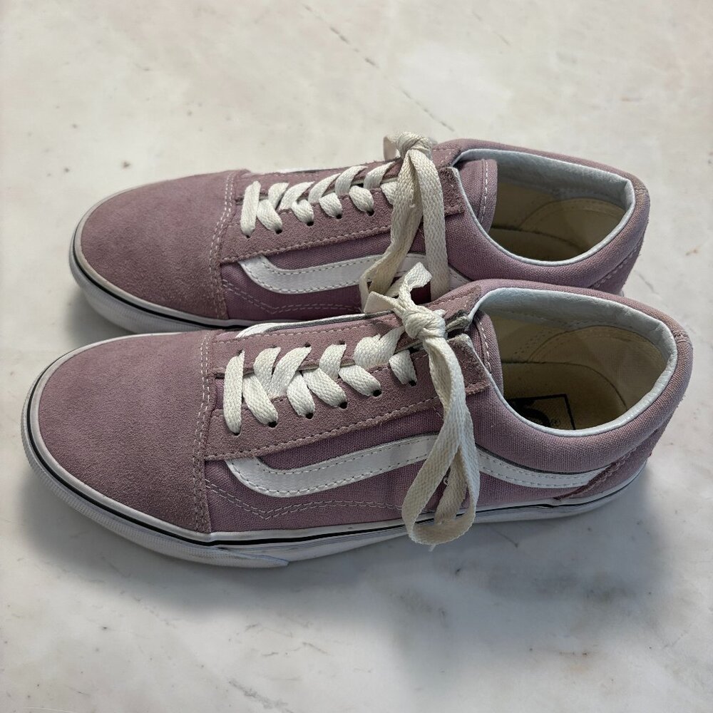 Vans Pink Skating White Striped Lifestyle Walking Sneakers Men's 5.5 Women's 7